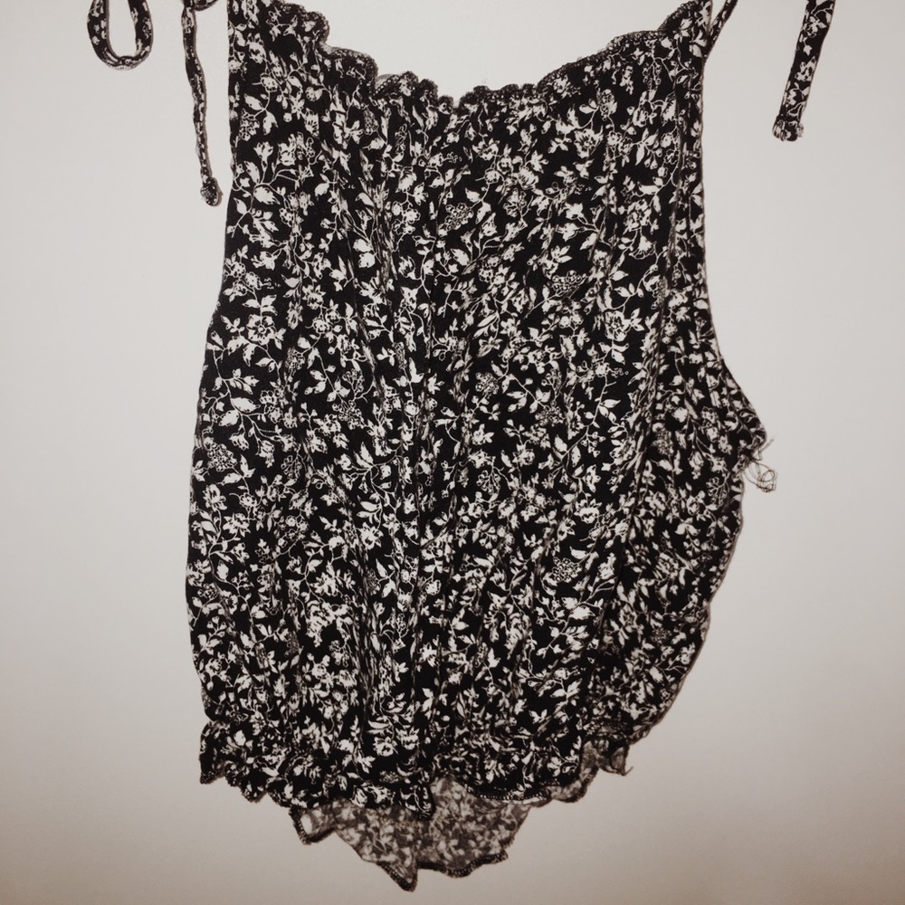 Cute Brandy Melville top